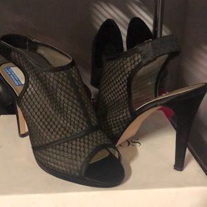 BN Caparros peep toe mesh heel. Size 8